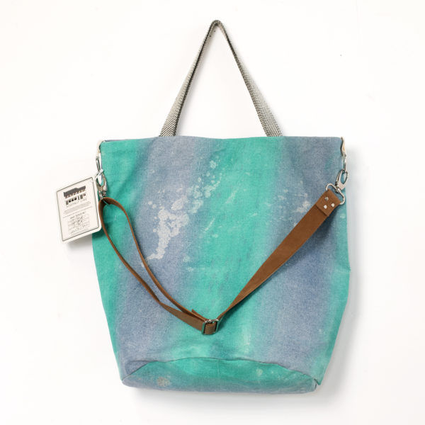 Bradford Barrier Bag - 8/10