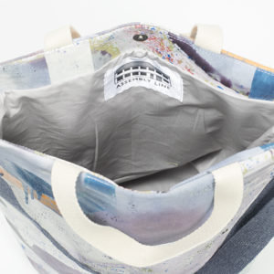 Urban Totem Barrier Bag - 4/10 - Image 6