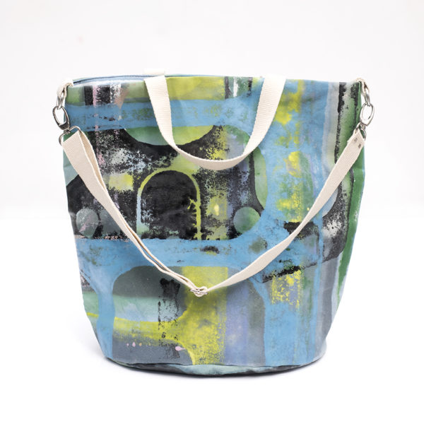 Urban Totem Barrier Bag - 6/10