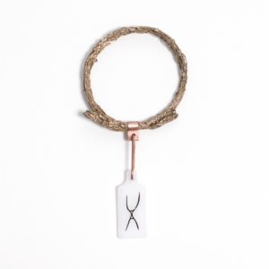 BETWIXT - Naomi Escott 1/10 - Image 9